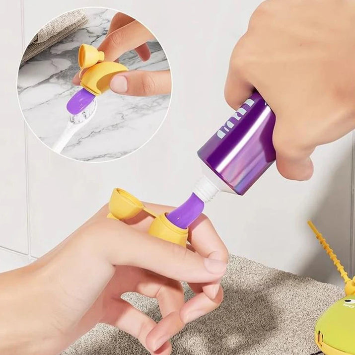 1Pcs Compartment Toothbrush Dust Clamp Banana Toothbrush Head Protective Cover with Toothpaste Portable Travel Style Storage Box